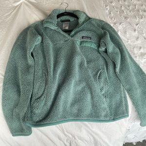 Real patigonia pullover